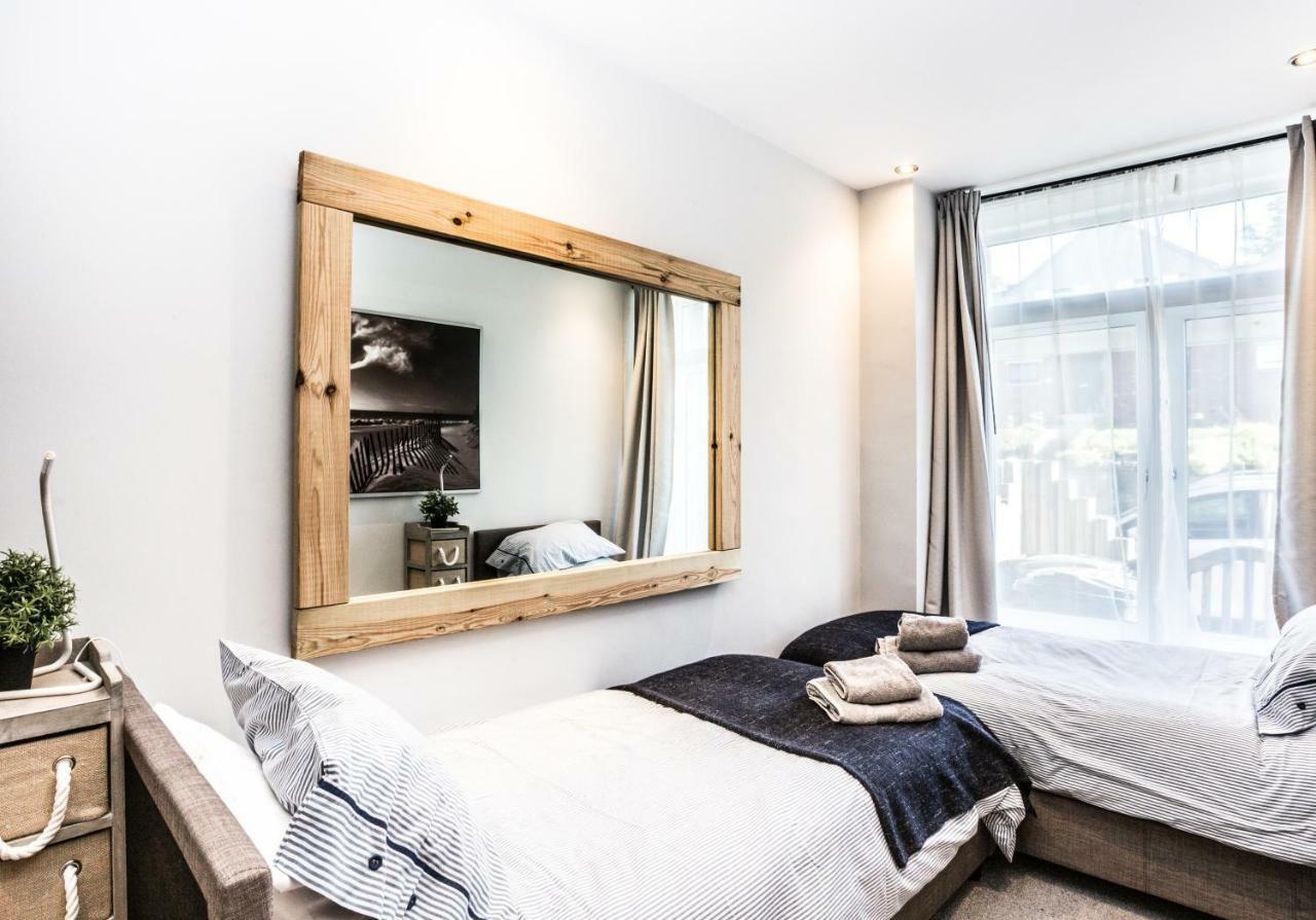 Ark At Anchor Appartement Edinburgh Buitenkant foto